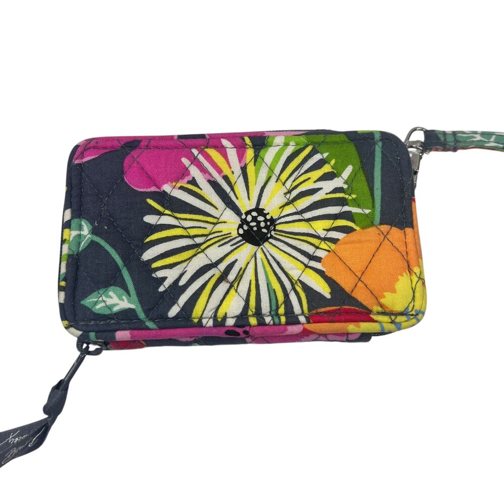Vera Bradley Jazzy Blooms Wristlet Wallet NWOT Zip Around Floral Quilted Vibrant